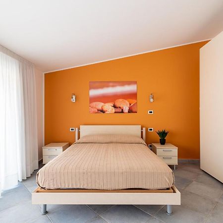 Terraces D'Orlando - Family Apartments With Sea View And Pool Capo dʼOrlando Exteriör bild