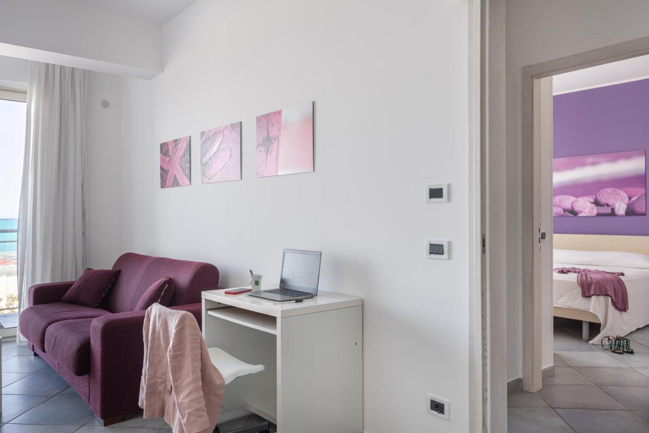 Terraces D'Orlando - Family Apartments With Sea View And Pool Capo dʼOrlando Exteriör bild