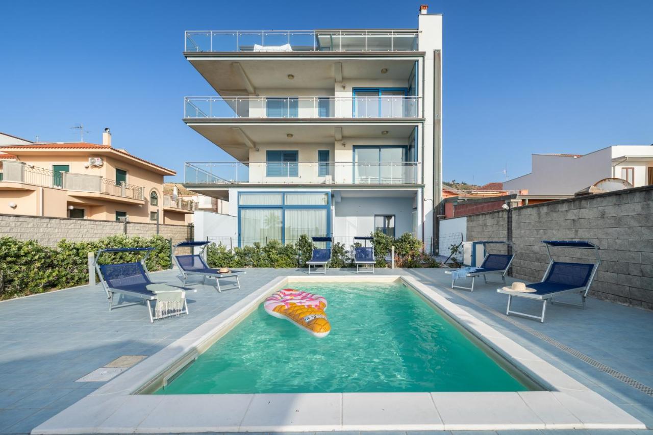 Terraces D'Orlando - Family Apartments With Sea View And Pool Capo dʼOrlando Exteriör bild