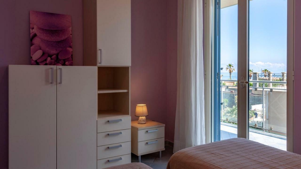 Terraces D'Orlando - Family Apartments With Sea View And Pool Capo dʼOrlando Exteriör bild