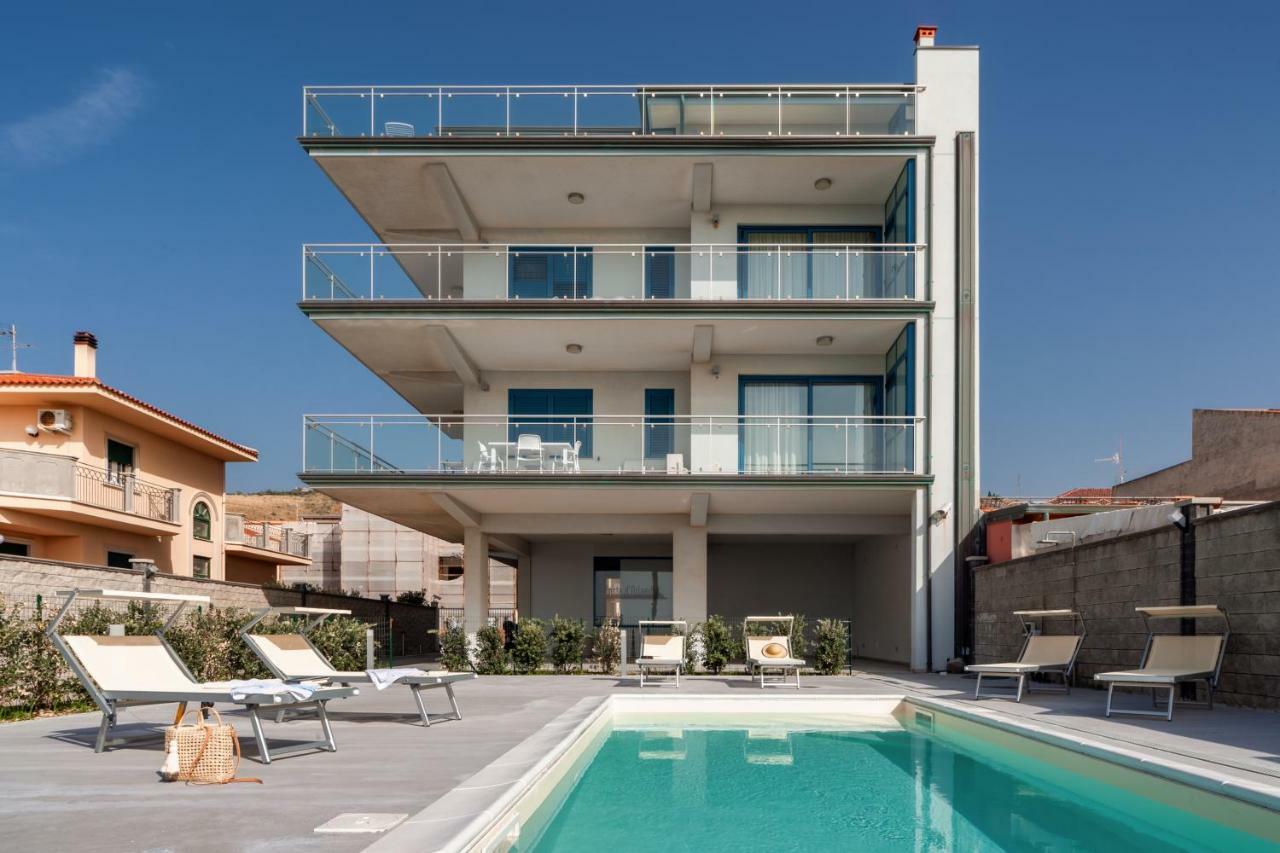 Terraces D'Orlando - Family Apartments With Sea View And Pool Capo dʼOrlando Exteriör bild